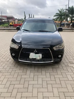 Mitsubishi Outlander 2010 Black