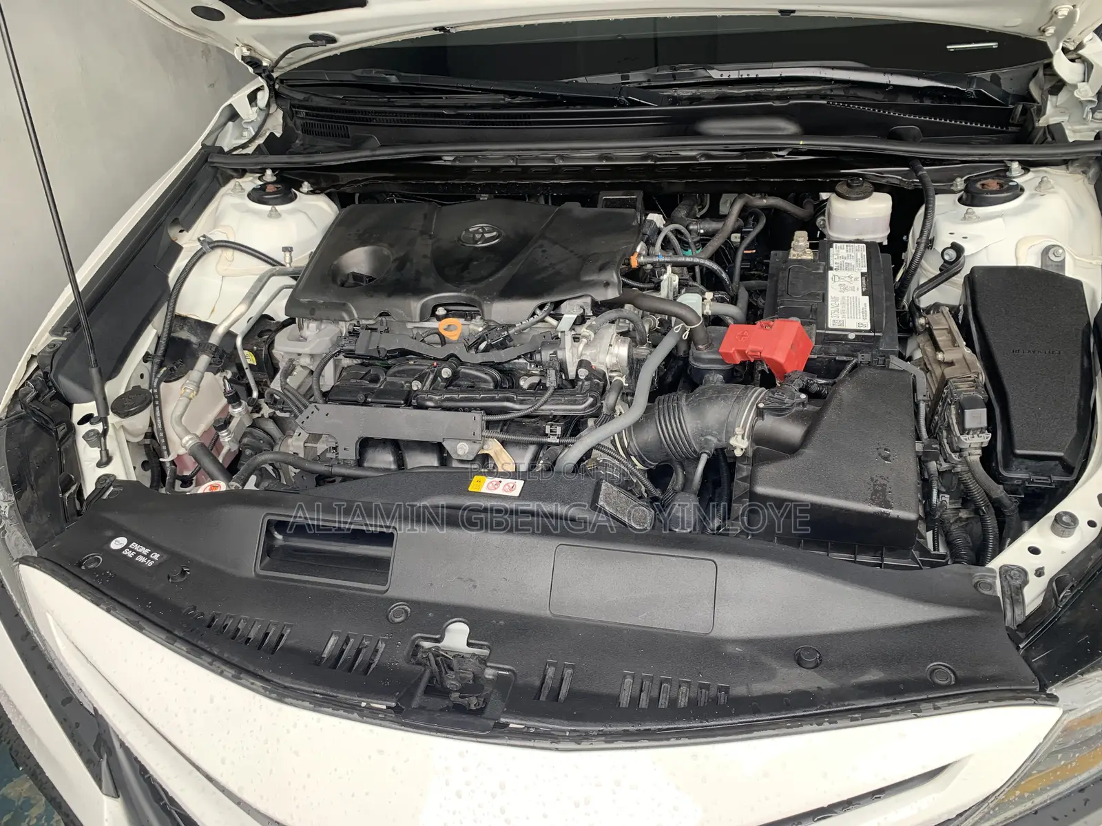 Toyota Camry SE 2021 White