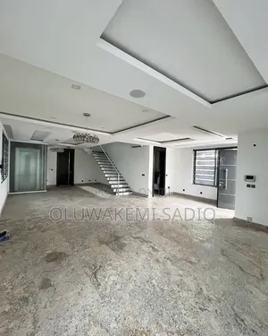 5bdrm Duplex in Old Ikoyi for rent