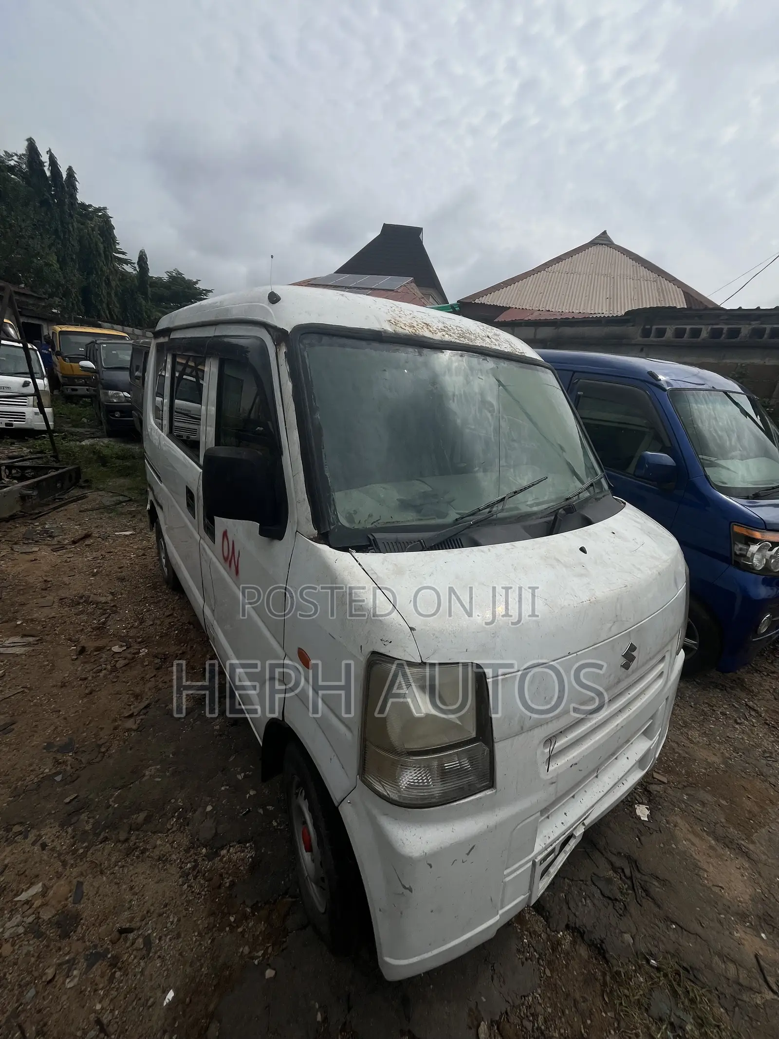 Suzuki APV Minibus 2016 White