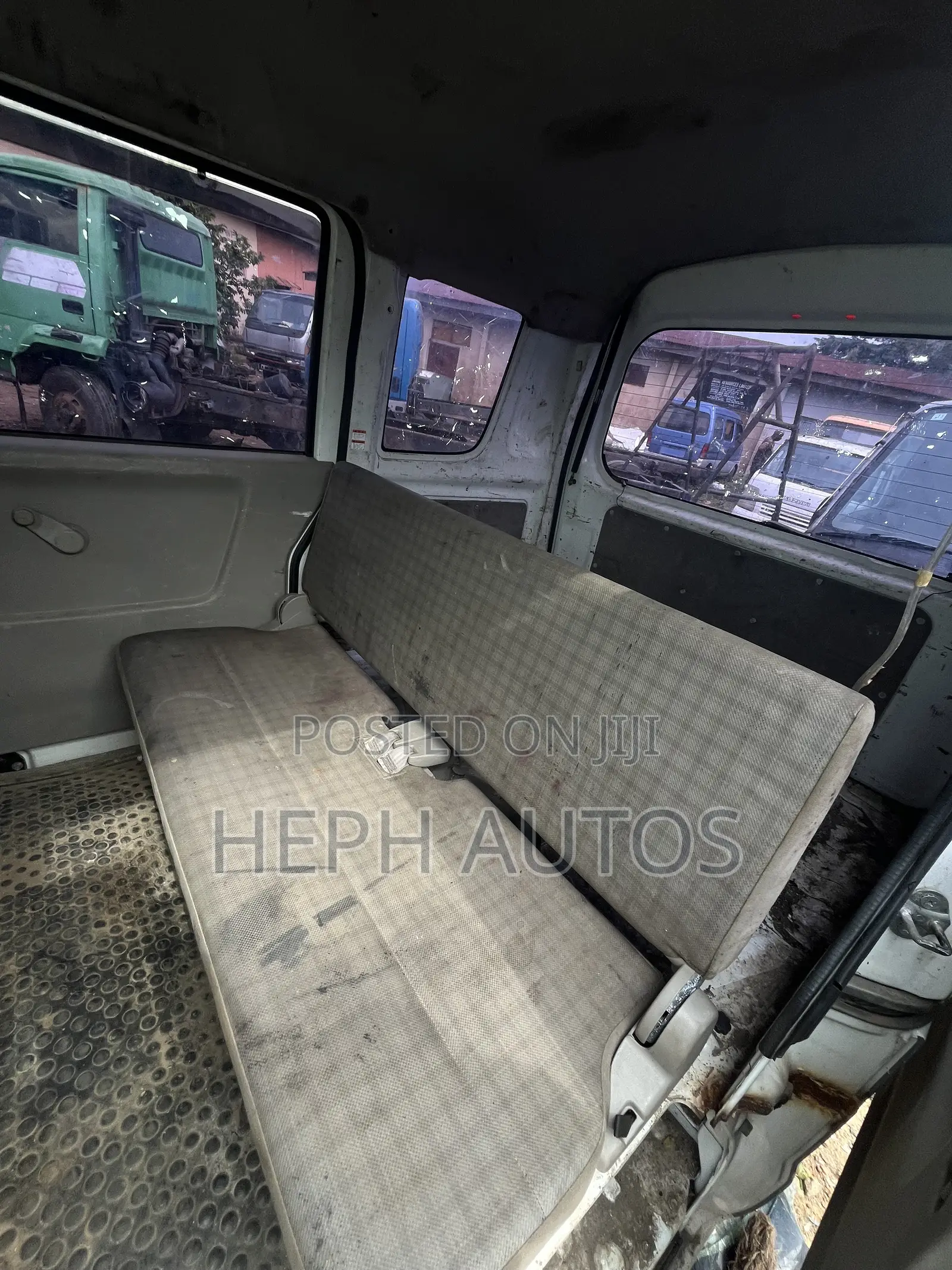 Suzuki APV Minibus 2016 White