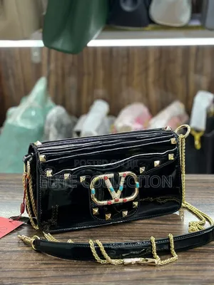 Valentino Garvaani Bag Quality:- Luxury Leather Bag Size:- Long