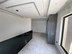 5bdrm Duplex in Lekki Phase 1 for rent