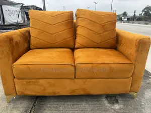 Complete Set of Chair With Middle Table