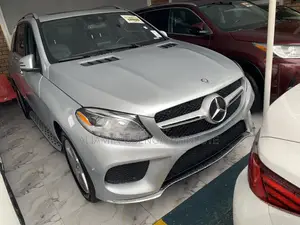 Mercedes-Benz GLE-Class GLE 350d 4MATIC 2016 Silver