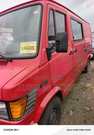 Ford Transit 2000 White