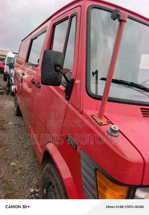 Ford Transit 2000 White