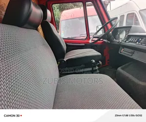 Ford Transit 2000 White