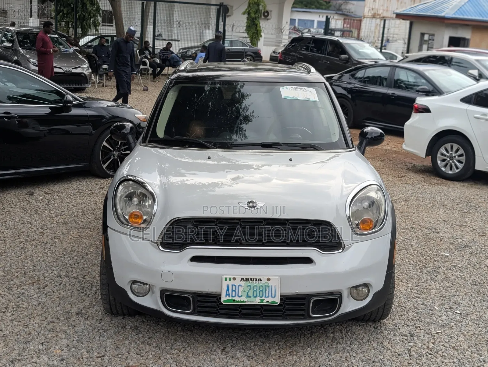 Mini Cooper 2013 White