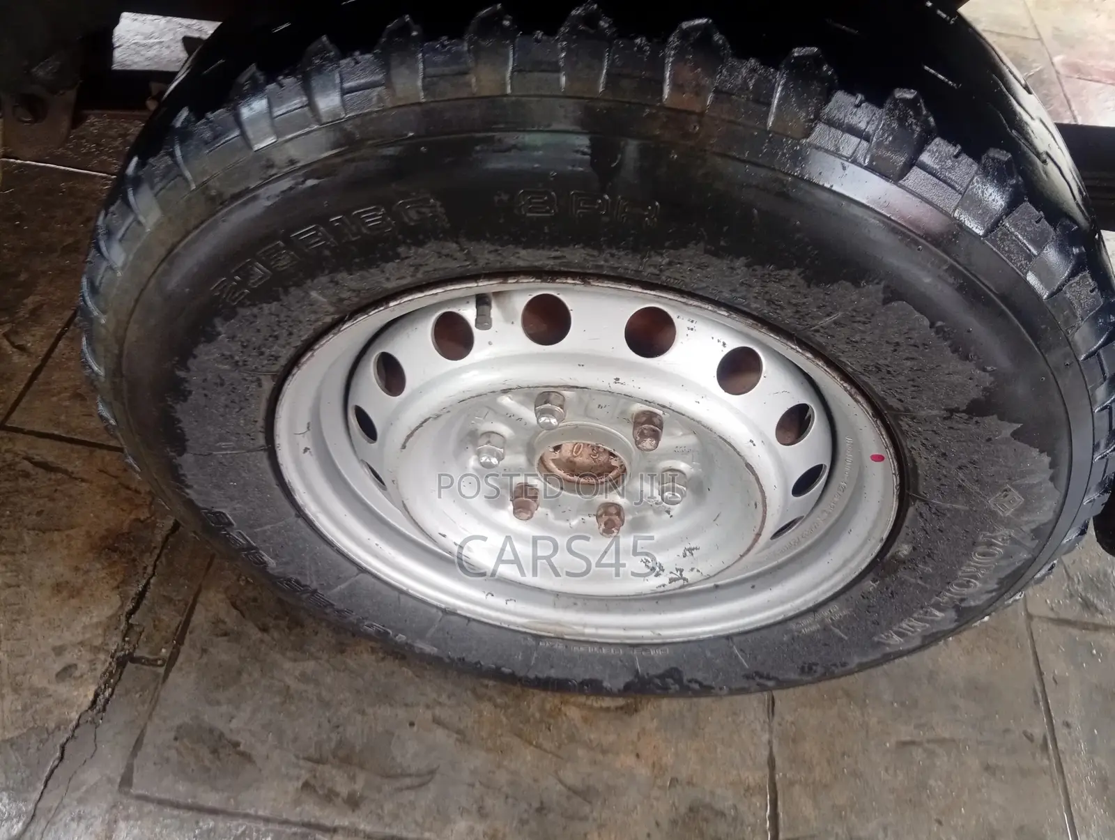 Mitsubishi L200 2009 White