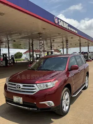 Toyota Highlander Limited 2010 Red