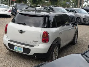 Mini Cooper 2013 White
