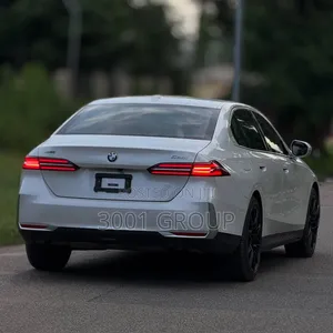 New BMW 530i 2025 White