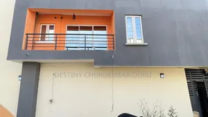 4bdrm Duplex in Paradise 2 Estate, Life Camp for sale