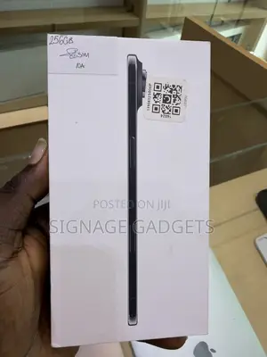 New Apple iPhone Air 256 GB Black