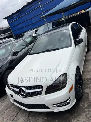 Mercedes-Benz C300 2008 White
