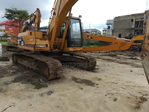 320bl Excavator