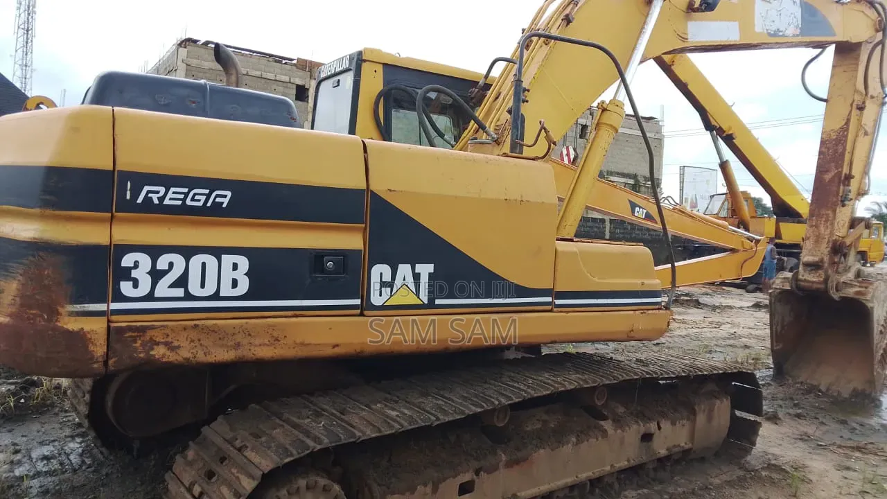 320bl Excavator