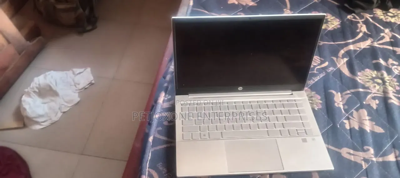 Laptop HP Pavilion 14 8GB Intel Core i3 SSD 256GB