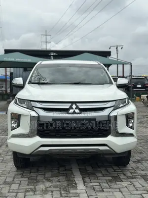 Mitsubishi L200 2024 White