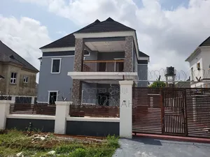 4bdrm Duplex in Super Cell Estte, Apo Resettlement for sale