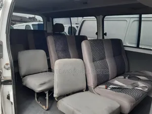 Nissan Caravan (Urvan) 2006 White