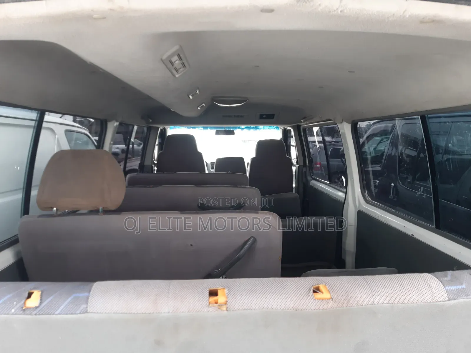 Nissan Caravan (Urvan) 2006 White