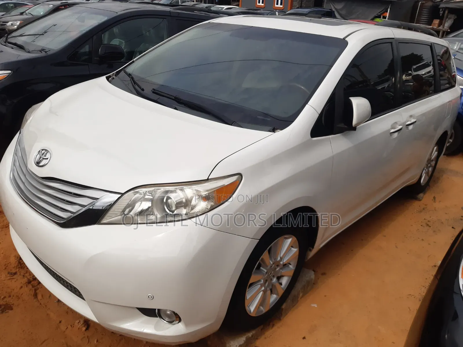 Toyota Sienna 2015 White