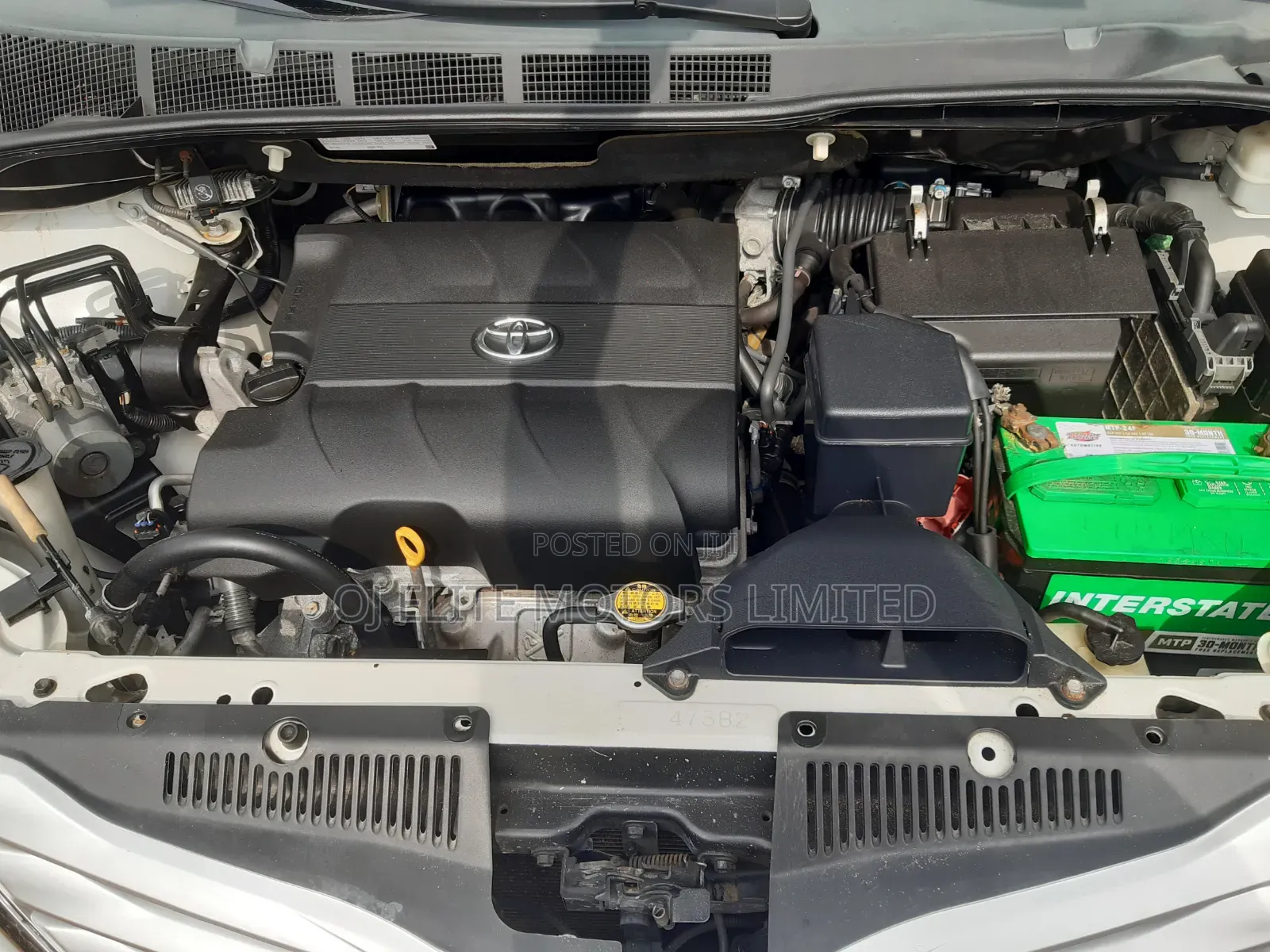Toyota Sienna 2015 White