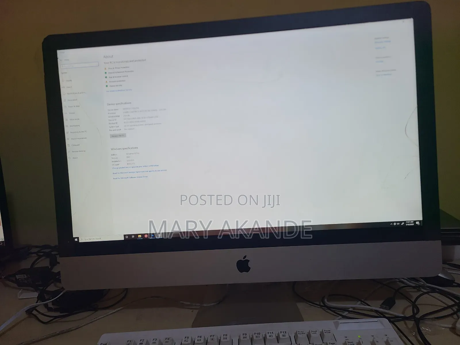Desktop Computer Apple 24GB HDD 250GB