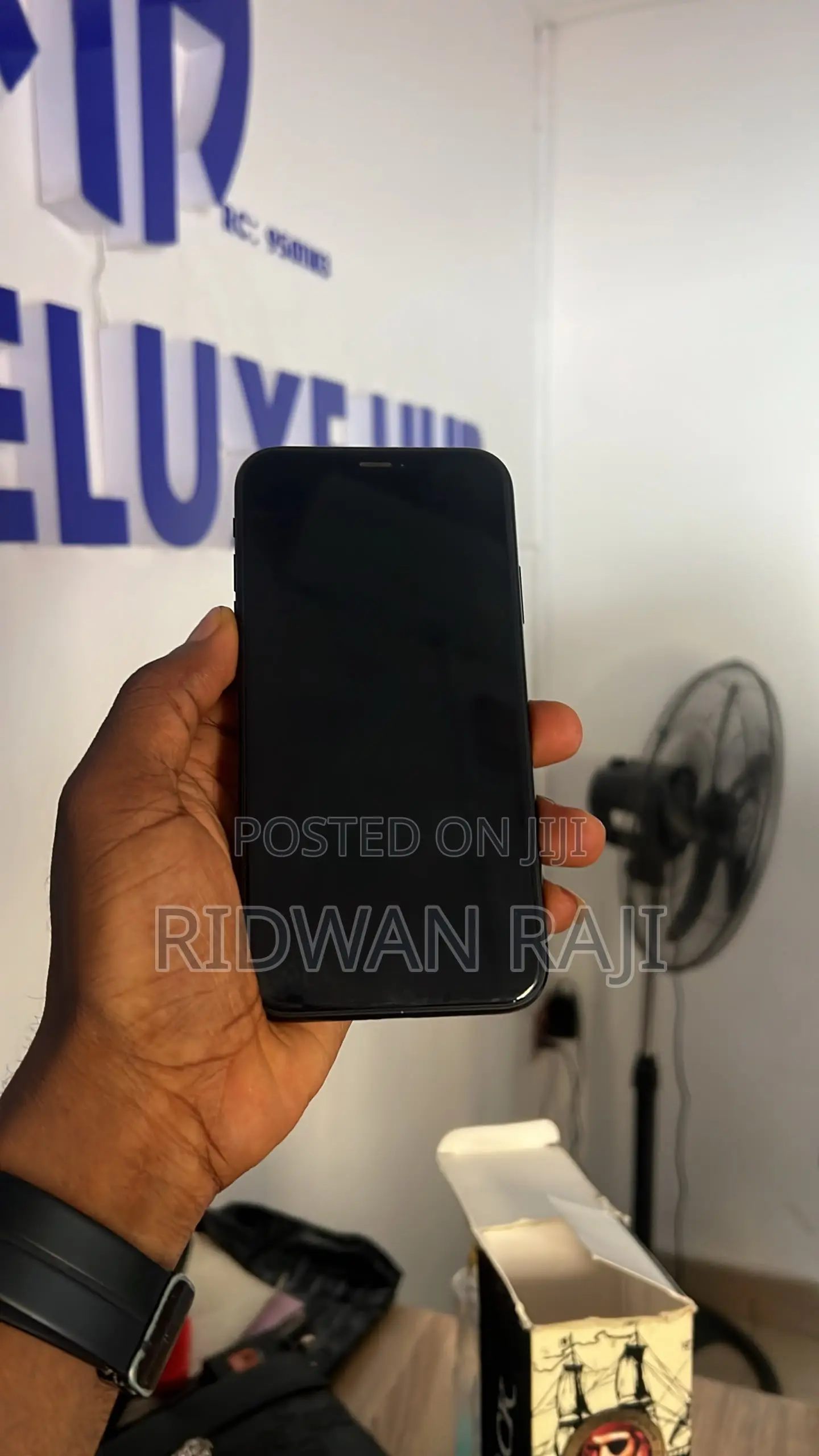 Apple iPhone XR 64 GB Black