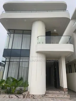 5bdrm Duplex in Royal Pine Garden, Chevron for sale