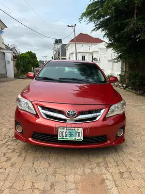 Toyota Corolla S 4dr Sedan (1.8L 4cyl 4A) 2013 Red