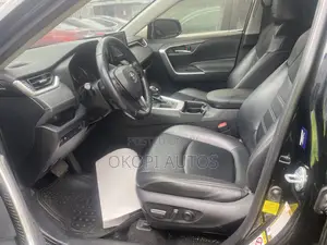 Toyota RAV4 2019 Black