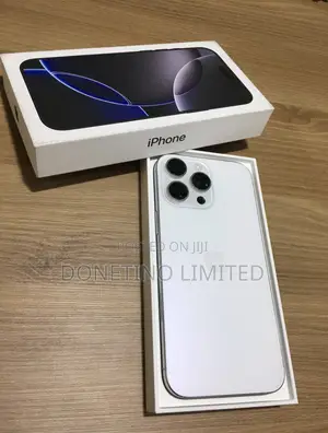 Apple iPhone 16 Pro Max 256 GB White