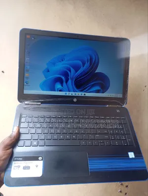Laptop HP Pavilion 15 8GB Intel Core i5 SSD 256GB