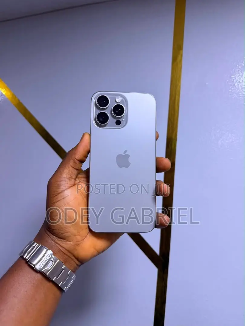 Apple iPhone 16 Pro 256 GB Silver
