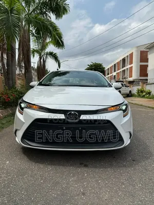 Toyota Corolla 2023 White