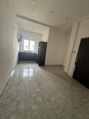 1bdrm Apartment in Around Whyte Scape for rent