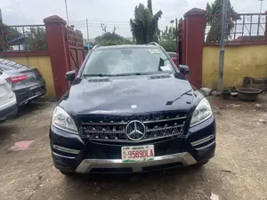 Mercedes-Benz M Class ML 350 4Matic 2012 Blue