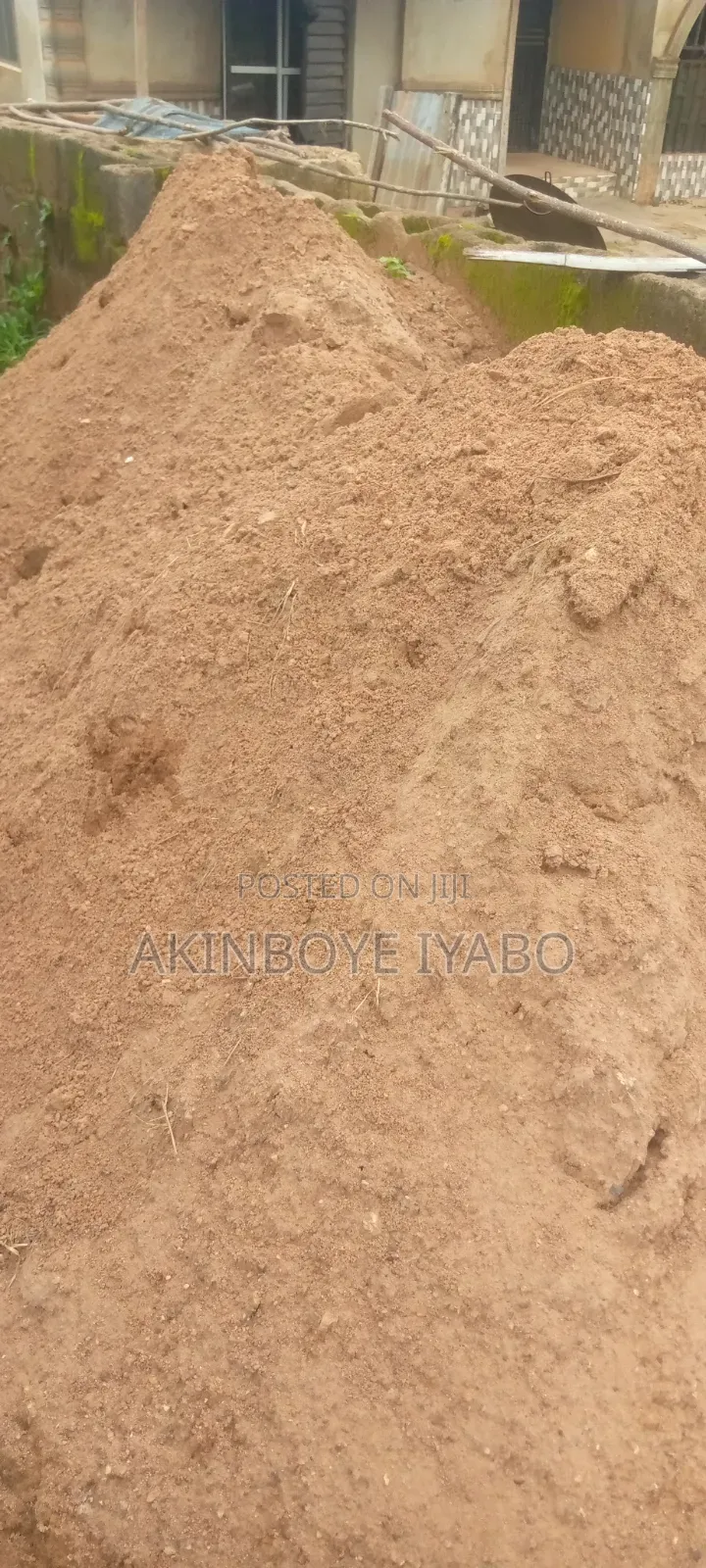 Laterine or Red Pit Sand