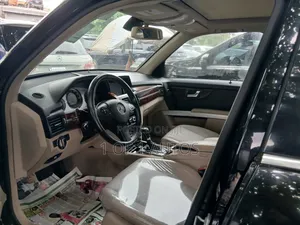 Mercedes-Benz GLK-Class 2010 Black