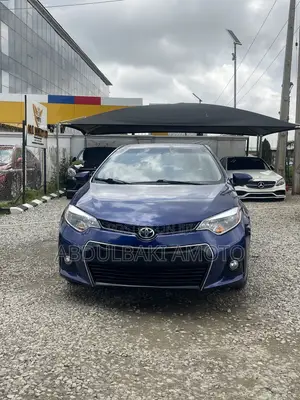 Toyota Corolla 2014 Blue