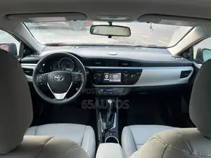 Toyota Corolla LE 4dr Sedan (1.8L 4cyl CVT) 2016 Red