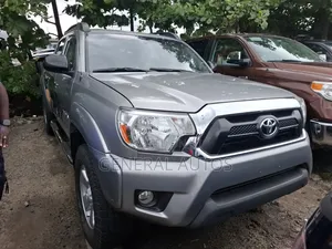 Toyota Tacoma 2015 Silver