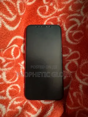 Apple iPhone 11 128 GB Red