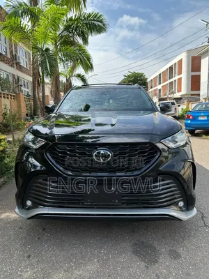 Toyota Highlander 2024 Black