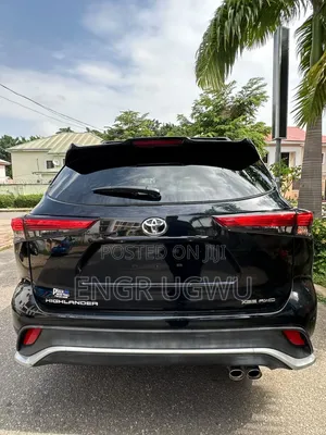 Toyota Highlander 2024 Black