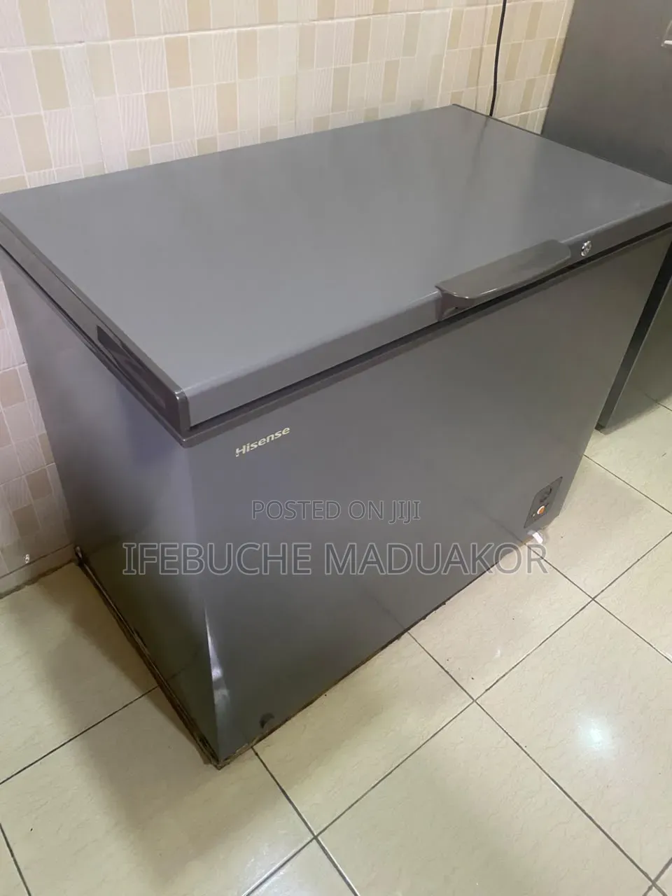 Hisense Freezer Colour: Silver Size 250L