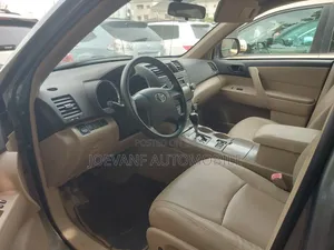 Toyota Highlander 2008 Green